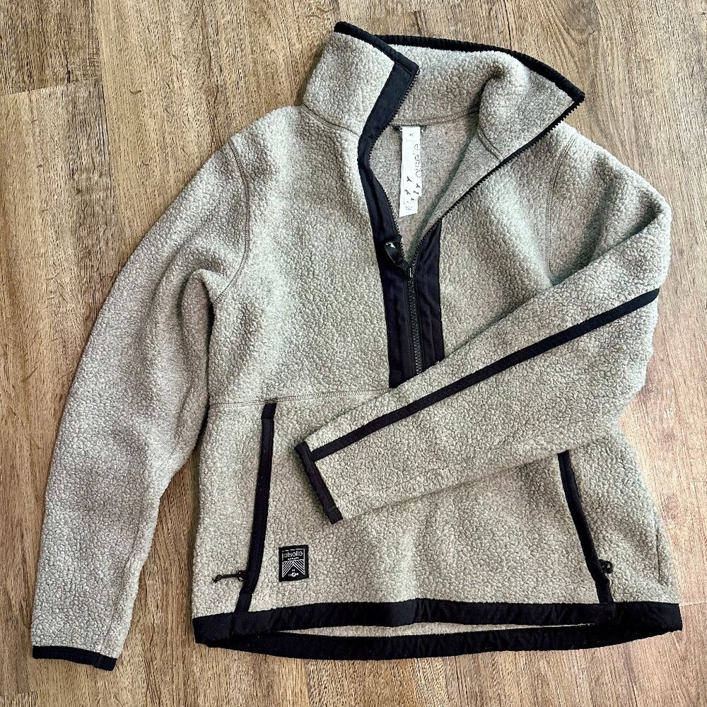 Oiselle PNW Half Zip